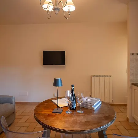 La Torretta Del Sementone بيت للعطل