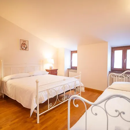 بيت للعطل La Torretta Del Sementone أسيسي